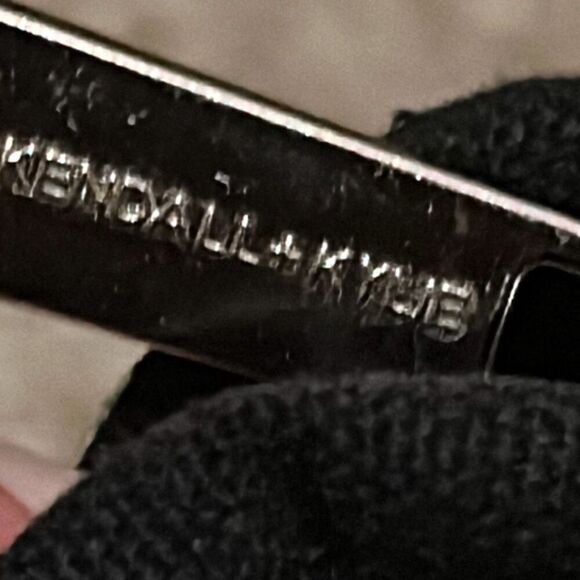 Kendall + Kylie Zip Top Makeup Bag Clear Cosmetic Travel Kardashian Jenner New - Picture 9 of 9